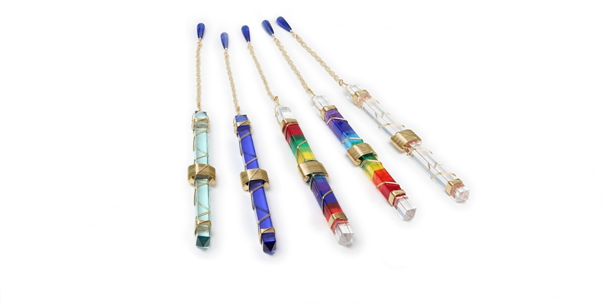 Healingkrystaller og spirituelle verktøy brukt i energiarbeid